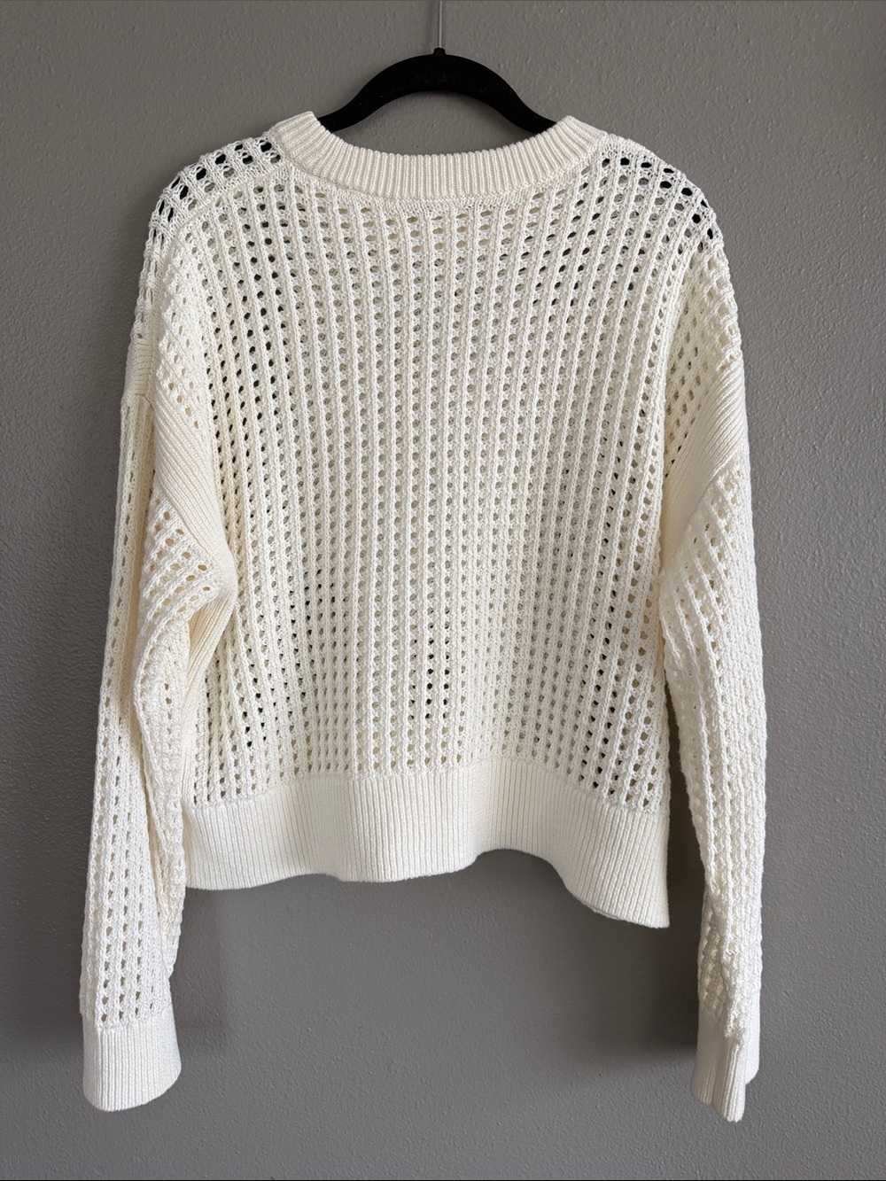 Old Navy Cream Open-Weave Crewneck Sweater - Picture 2 of 4
